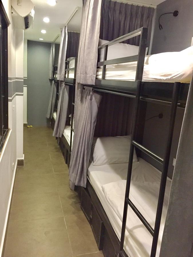 Aura Thematic Hostel Phnompen Kültér fotó