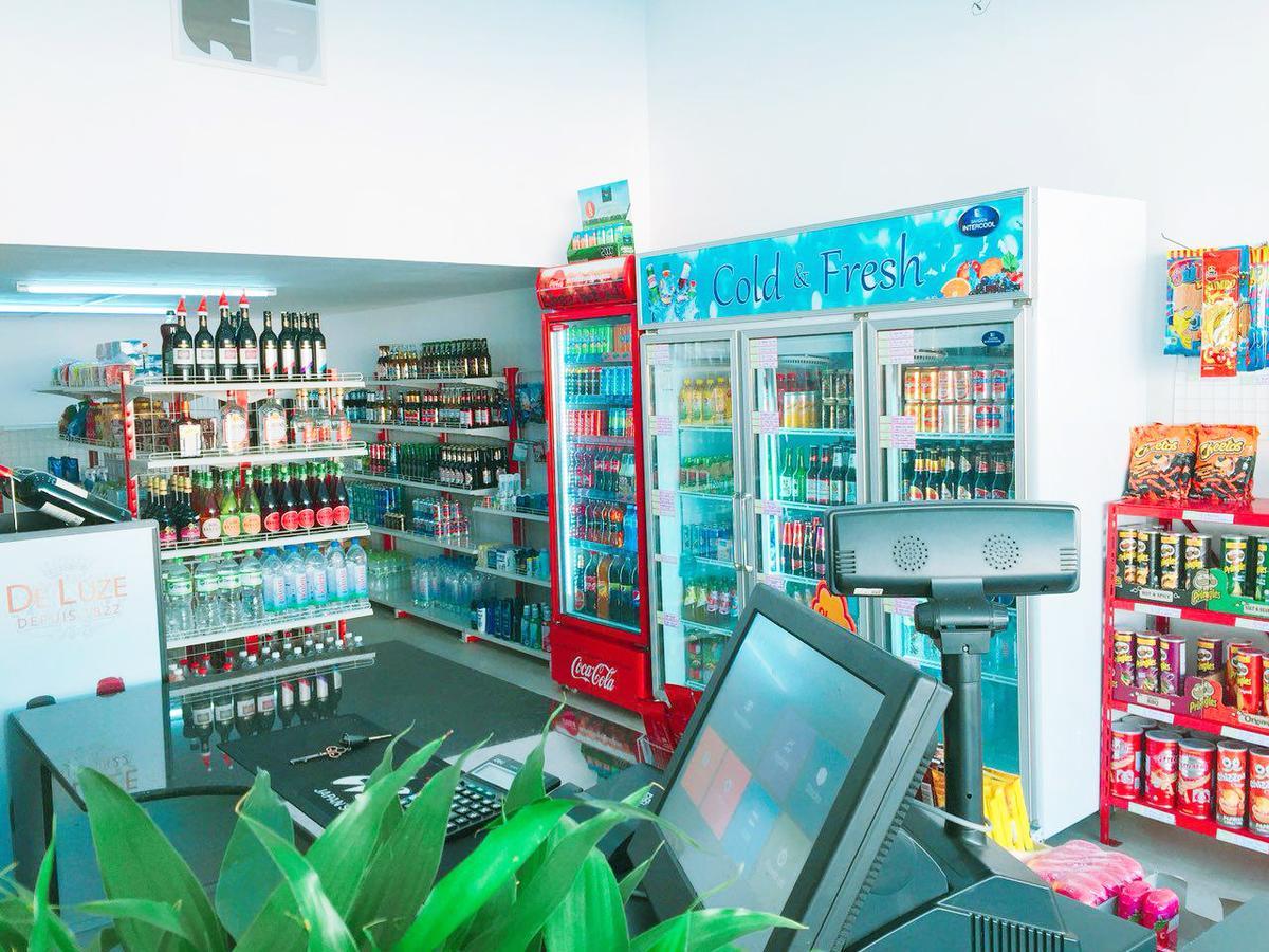 Aura Thematic Hostel Phnompen Kültér fotó